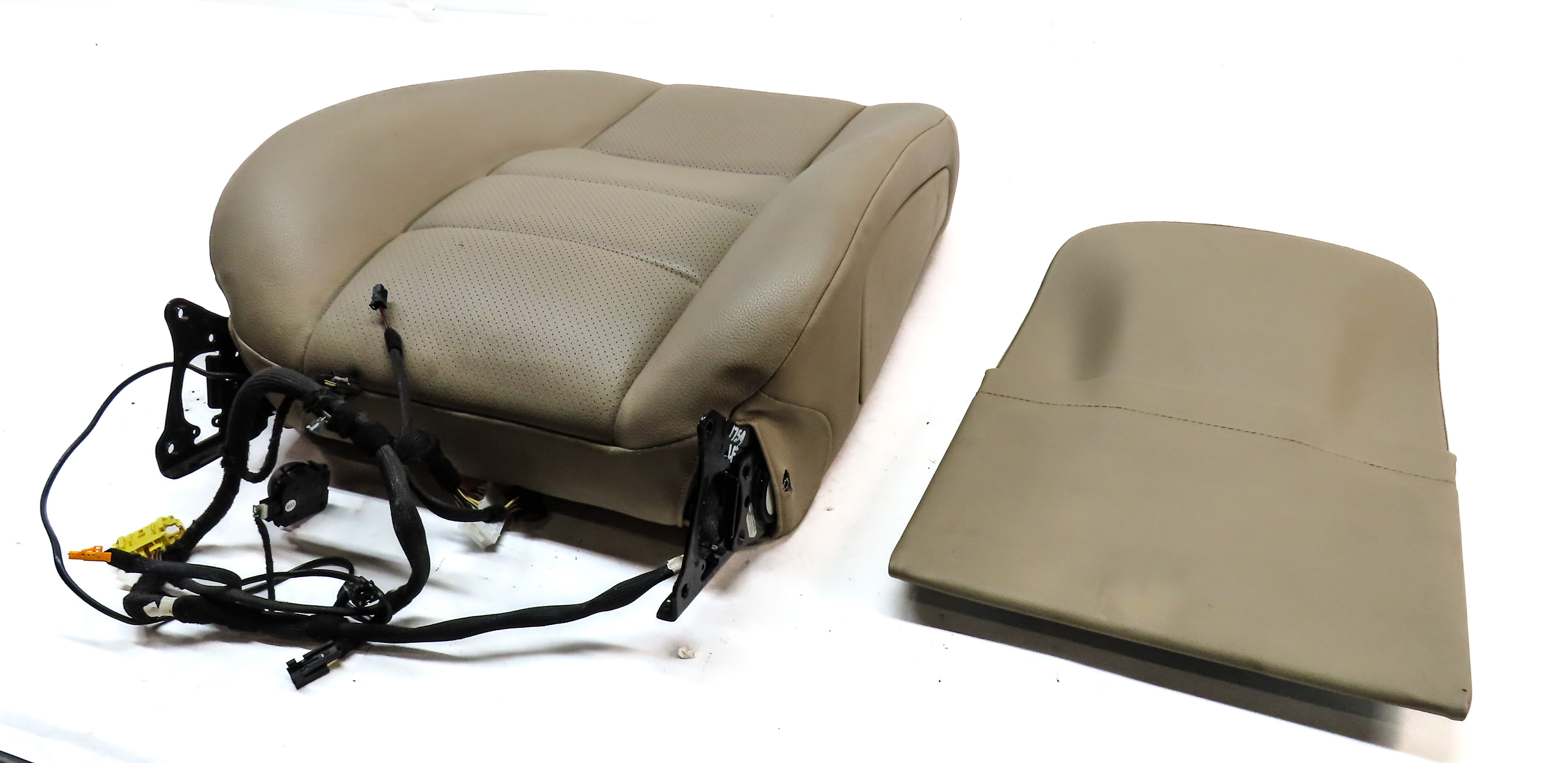 13 MERCEDES C300 W204 FRONT LEFT DRIVER UPPER MEMORY HEATED SEAT CUSHION (Beige) — exact item pictured